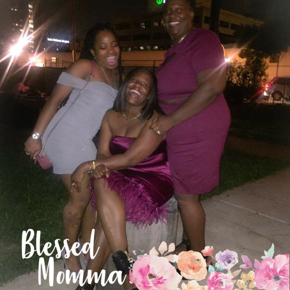 Meet your Posher, Vivian - Picture 1 of 1